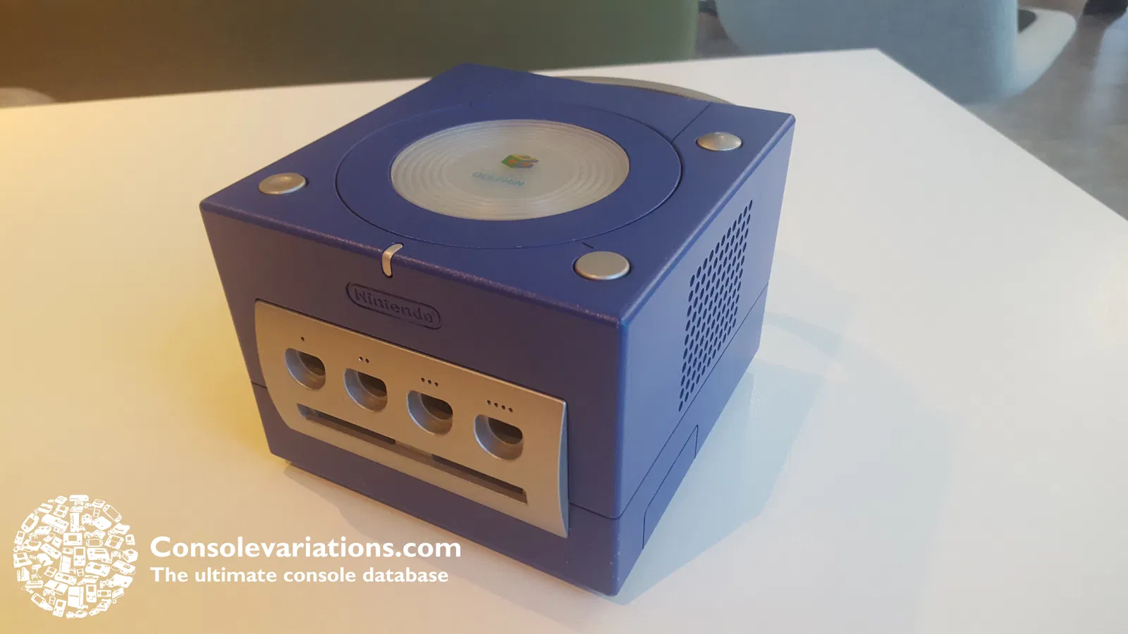 Nintendo_Dolphin_1.jpg