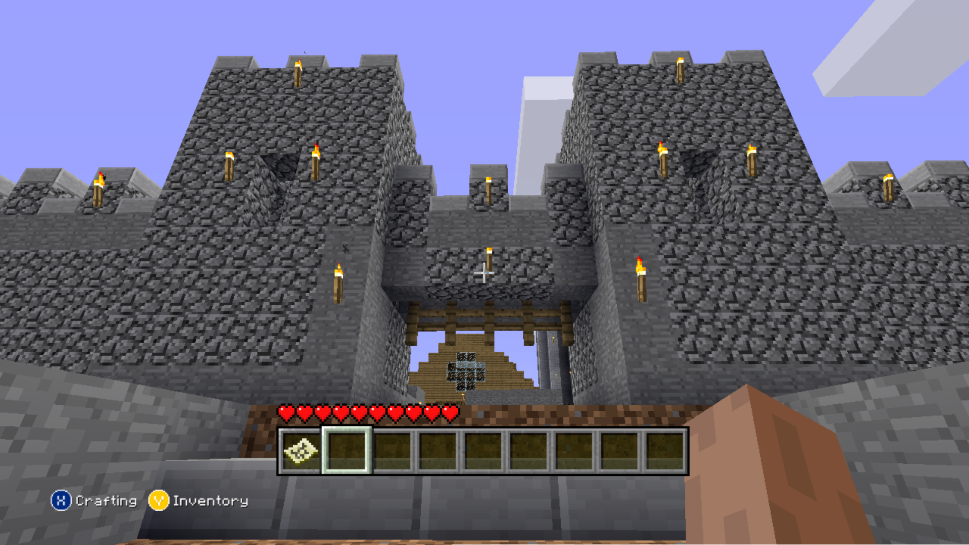 Front view of the castle found near spawn. Front view of the castle found near spawn.