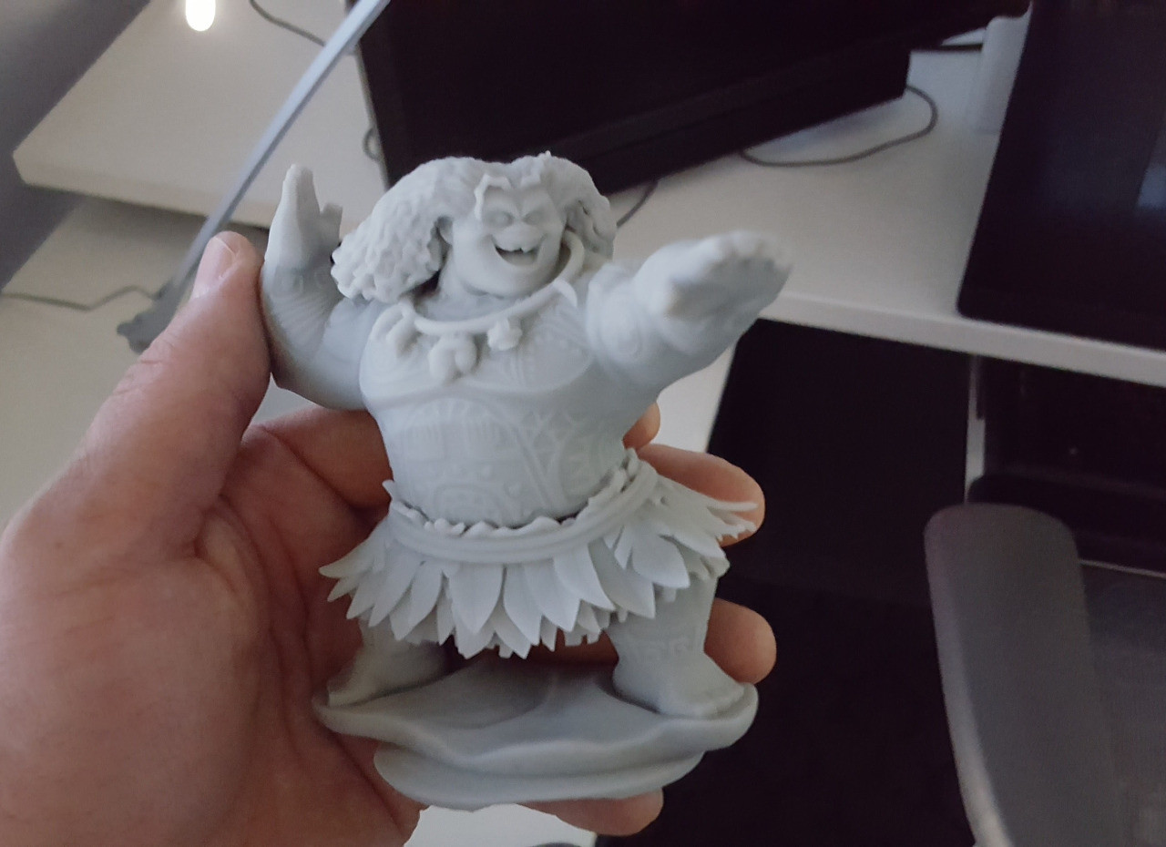 A picture of a Maui figure print.