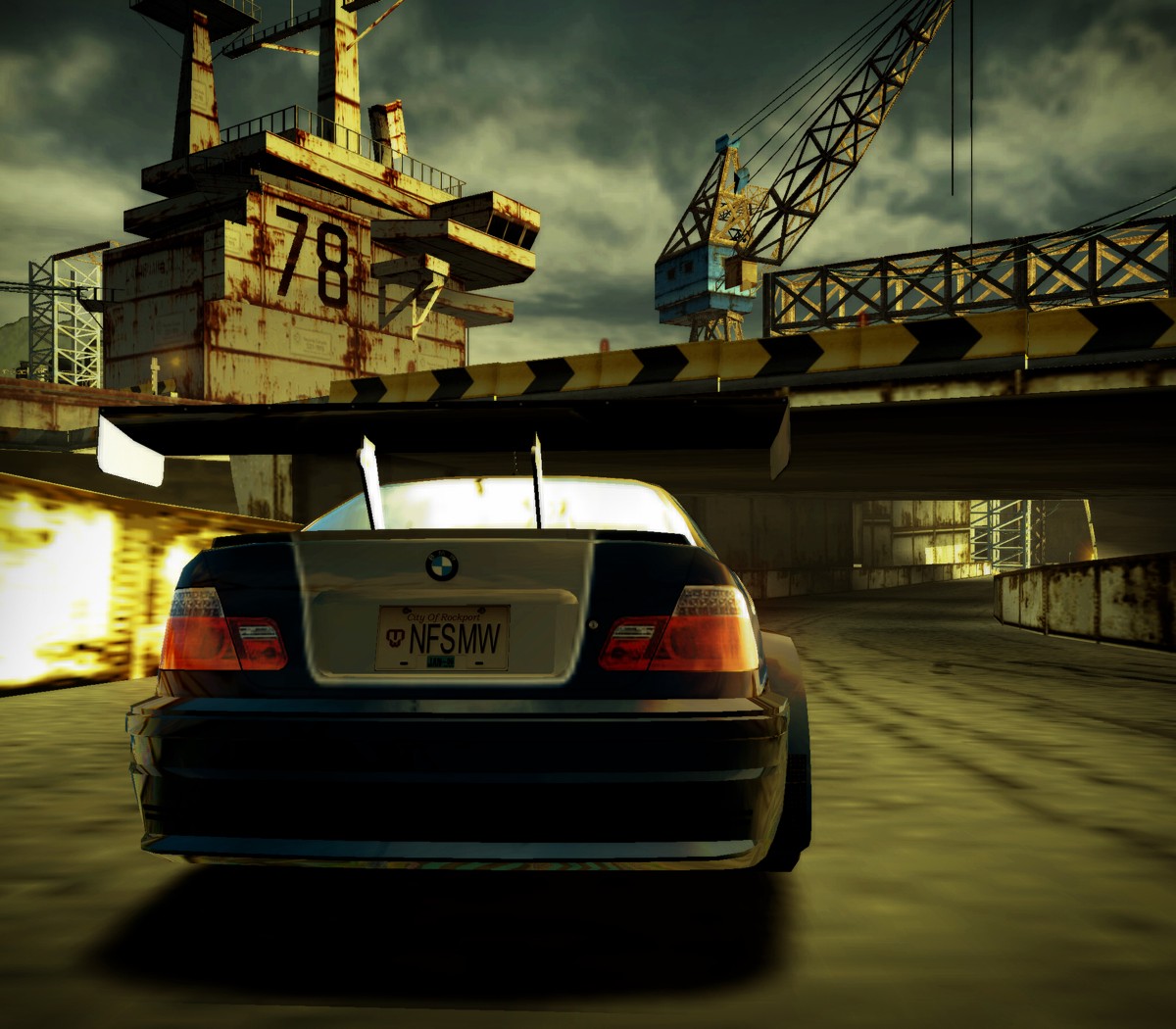 NFSMW05-PS2PROMO02HQ.jpg