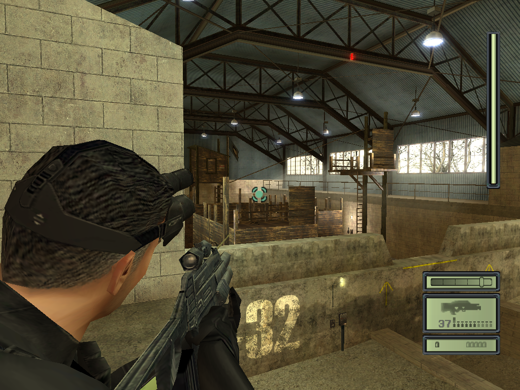 Aiming the UMP45 Aiming the UMP45