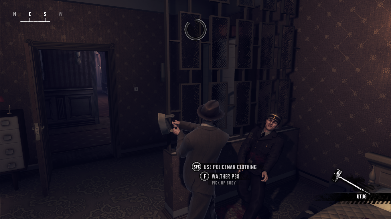 Using the Utug as a weapon. Using the Utug as a weapon.
