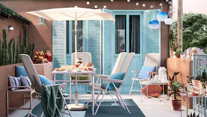 Paralives_a-sunny-patio-with-terracotta-walls-blue-doors-a-white-table-cf2ce8ba9f814db856b3ffed2cf04013.png