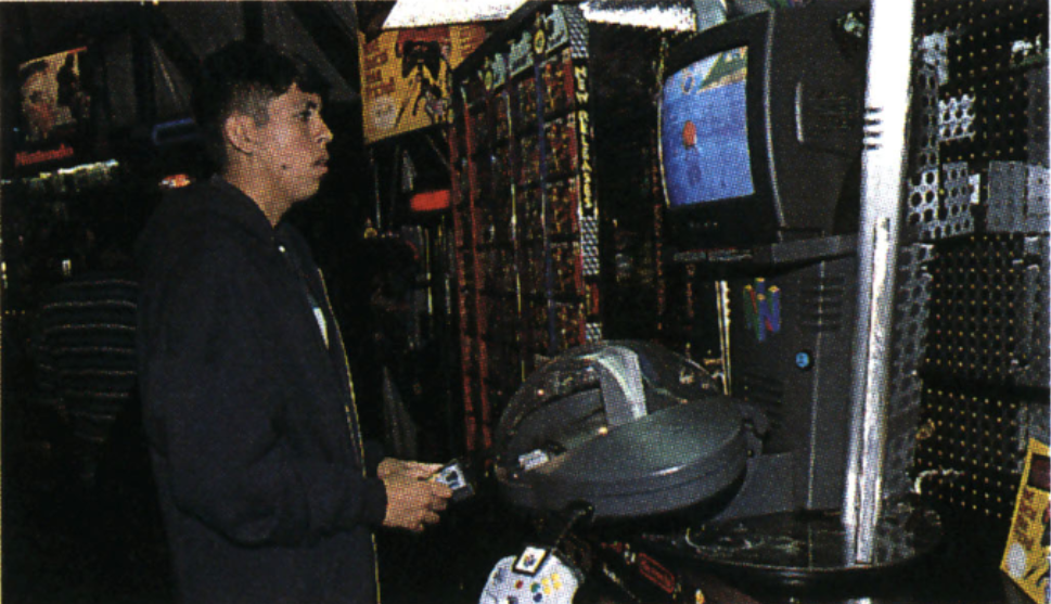 SM64-E3_1996_Kiosk_Cartridge.png