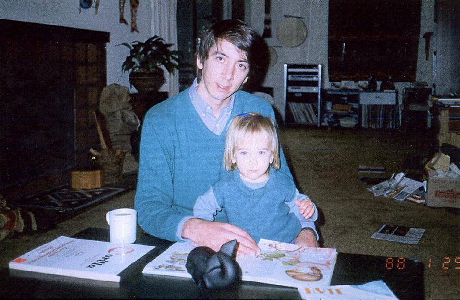 Will Wright (and his daughter Cassidy) at the home that, eventually, became the basis of The Sims idea. Will Wright (and his daughter Cassidy) at the home that, eventually, became the basis of The Sims idea.