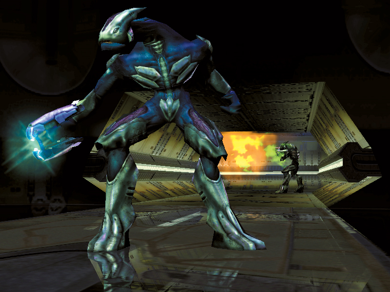 Elites have been around since Macworld 1999, though they looked drastically different: They lack proper armor, their faces and skin are greatly different and their earliest incarnation, shown above, does not feature split mandibles.