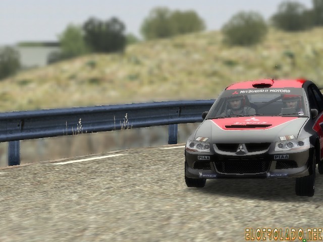 CMR2005_prerelease_e3_2004_screen3.jpg