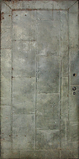 Hl2proto_metaldoor048a.png